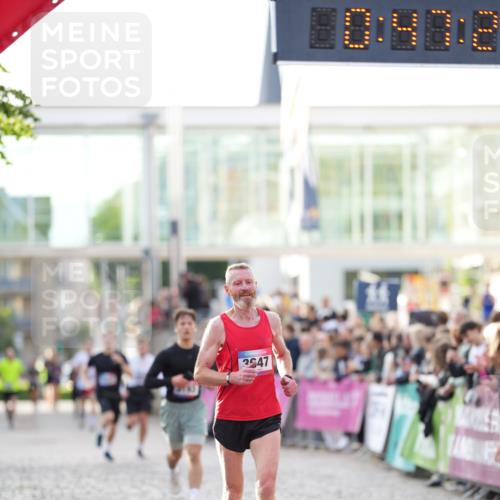 12.06.2026 - Holstenköstenlauf LAZAROV Photography http://msf.ph/oto/9739358 12.06.2026 19:47:19 Laufen 3193, 3533, 3647, 4546 meine-sportfotos.de