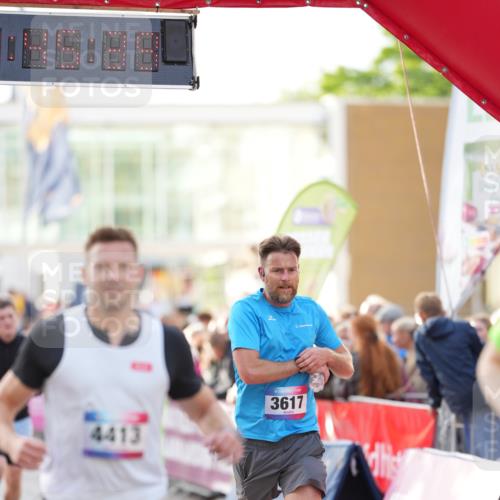 12.06.2026 - Holstenköstenlauf LAZAROV Photography http://msf.ph/oto/9739425 12.06.2026 19:45:38 Laufen 3123, 3209, 3540, 3617, 4192, 4413, 4620 meine-sportfotos.de