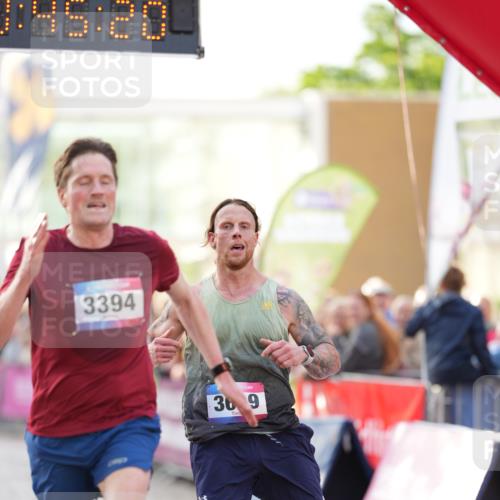12.06.2026 - Holstenköstenlauf LAZAROV Photography http://msf.ph/oto/9739448 12.06.2026 19:45:19 Laufen 3394, 3619, 4648 meine-sportfotos.de