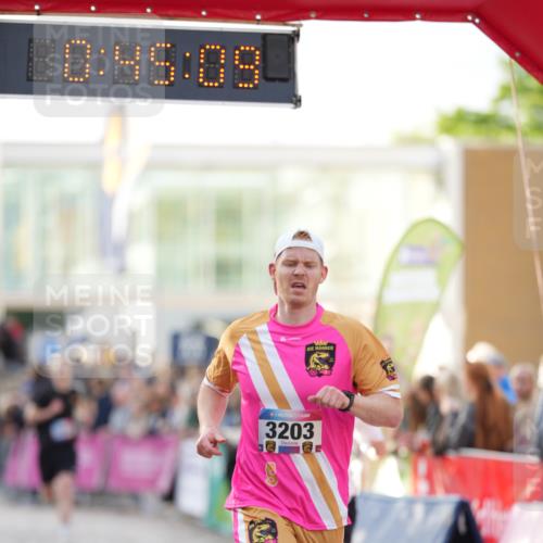 12.06.2026 - Holstenköstenlauf LAZAROV Photography http://msf.ph/oto/9739461 12.06.2026 19:45:09 Laufen 3203, 3290, 3514, 3948, 4648 meine-sportfotos.de
