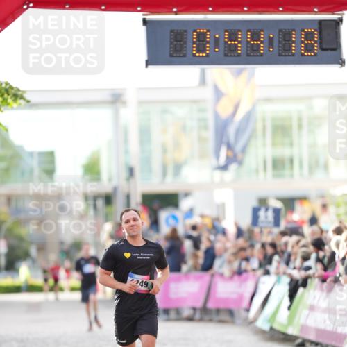 12.06.2026 - Holstenköstenlauf LAZAROV Photography http://msf.ph/oto/9739501 12.06.2026 19:44:17 Laufen 4249 meine-sportfotos.de