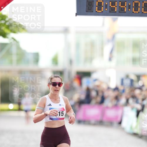 12.06.2026 - Holstenköstenlauf LAZAROV Photography http://msf.ph/oto/9739508 12.06.2026 19:43:59 Laufen 3272, 4515 meine-sportfotos.de