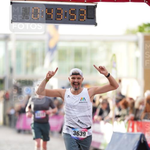 12.06.2026 - Holstenköstenlauf LAZAROV Photography http://msf.ph/oto/9739514 12.06.2026 19:43:53 Laufen 3272, 3599, 3639, 4434 meine-sportfotos.de