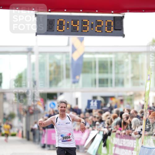 12.06.2026 - Holstenköstenlauf LAZAROV Photography http://msf.ph/oto/9739551 12.06.2026 19:43:19 Laufen 3956 meine-sportfotos.de