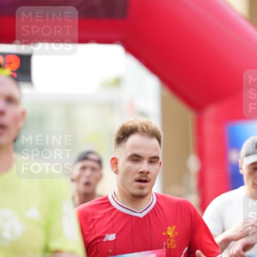 12.06.2026 - Holstenköstenlauf LAZAROV Photography http://msf.ph/oto/9739562 12.06.2026 19:43:01 Laufen 3046, 3420, 3555, 3748, 4195 meine-sportfotos.de