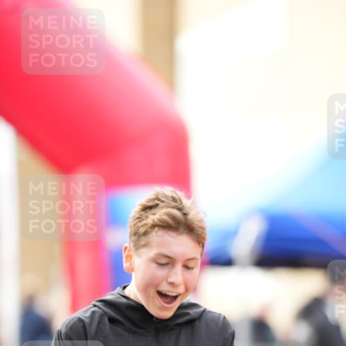 12.06.2026 - Holstenköstenlauf LAZAROV Photography http://msf.ph/oto/9739569 12.06.2026 19:42:55 Laufen 3420, 3555, 3748, 3968, 4570 meine-sportfotos.de