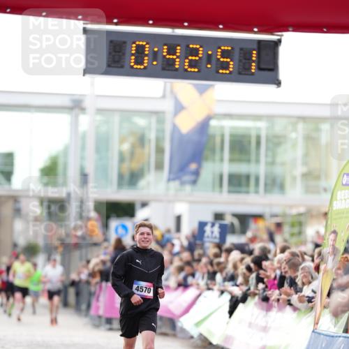 12.06.2026 - Holstenköstenlauf LAZAROV Photography http://msf.ph/oto/9739573 12.06.2026 19:42:51 Laufen 3968, 4570 meine-sportfotos.de