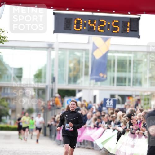 12.06.2026 - Holstenköstenlauf LAZAROV Photography http://msf.ph/oto/9739574 12.06.2026 19:42:50 Laufen 3968, 4570 meine-sportfotos.de