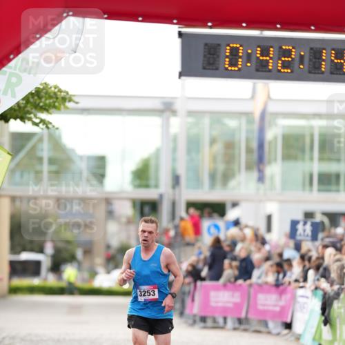 12.06.2026 - Holstenköstenlauf LAZAROV Photography http://msf.ph/oto/9739599 12.06.2026 19:42:13 Laufen 3253, 4932 meine-sportfotos.de