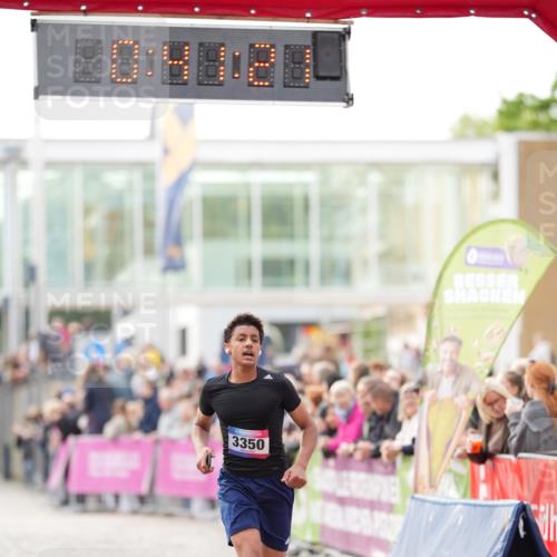 12.06.2026 - Holstenköstenlauf LAZAROV Photography http://msf.ph/oto/9739632 12.06.2026 19:41:20 Laufen 3075, 3235, 3350 meine-sportfotos.de