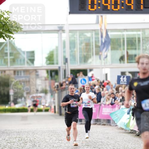 12.06.2026 - Holstenköstenlauf LAZAROV Photography http://msf.ph/oto/9739662 12.06.2026 19:40:40 Laufen 3219, 4174, 4242, 4830 meine-sportfotos.de