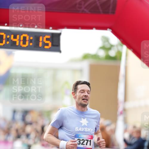 12.06.2026 - Holstenköstenlauf LAZAROV Photography http://msf.ph/oto/9739675 12.06.2026 19:40:14 Laufen 3271, 3440 meine-sportfotos.de
