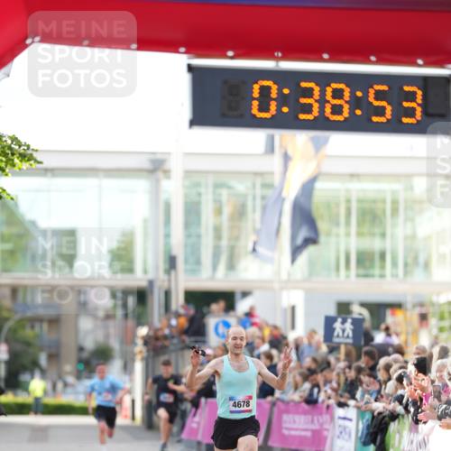 12.06.2026 - Holstenköstenlauf LAZAROV Photography http://msf.ph/oto/9739721 12.06.2026 19:38:52 Laufen 3625, 4678 meine-sportfotos.de