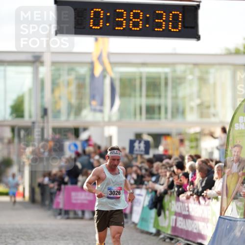 12.06.2026 - Holstenköstenlauf LAZAROV Photography http://msf.ph/oto/9739726 12.06.2026 19:38:29 Laufen 3026, 4422 meine-sportfotos.de