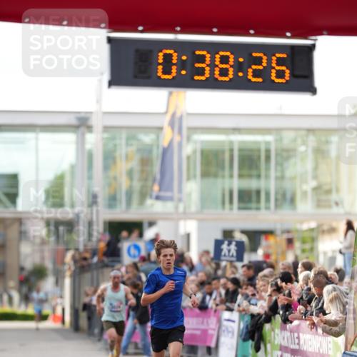 12.06.2026 - Holstenköstenlauf LAZAROV Photography http://msf.ph/oto/9739730 12.06.2026 19:38:26 Laufen 4422 meine-sportfotos.de