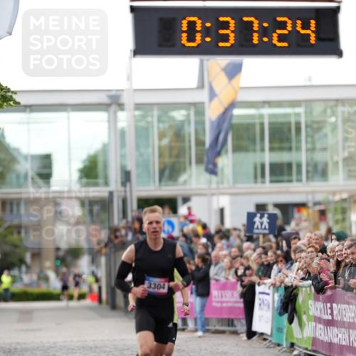 12.06.2026 - Holstenköstenlauf LAZAROV Photography http://msf.ph/oto/9739755 12.06.2026 19:37:23 Laufen 3304, 3515 meine-sportfotos.de