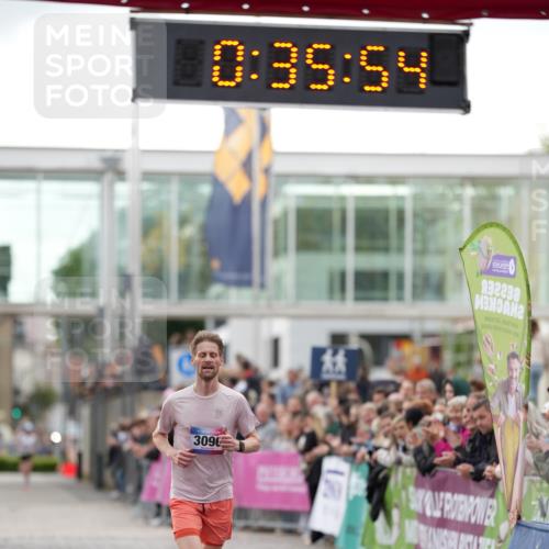 12.06.2026 - Holstenköstenlauf LAZAROV Photography http://msf.ph/oto/9739778 12.06.2026 19:35:53 Laufen 3096 meine-sportfotos.de