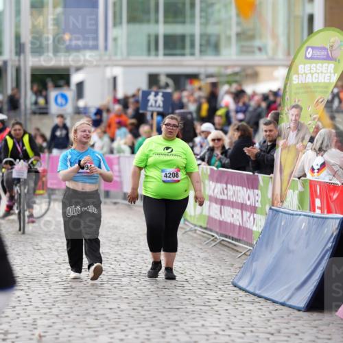 12.06.2026 - Holstenköstenlauf LAZAROV Photography http://msf.ph/oto/9739832 12.06.2026 18:28:52 Laufen  meine-sportfotos.de