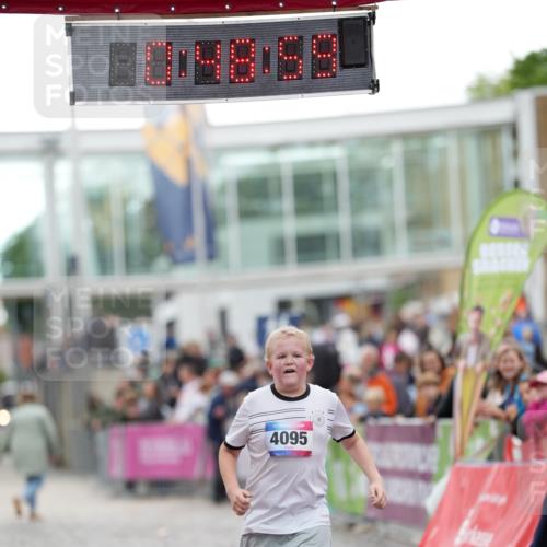 12.06.2026 - Holstenköstenlauf LAZAROV Photography http://msf.ph/oto/9739840 12.06.2026 18:18:57 Laufen 4095 meine-sportfotos.de