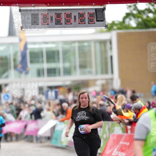 12.06.2026 - Holstenköstenlauf LAZAROV Photography http://msf.ph/oto/9739856 12.06.2026 18:15:23 Laufen 4097, 4211, 4584 meine-sportfotos.de