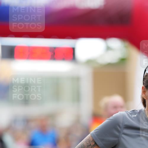 12.06.2026 - Holstenköstenlauf LAZAROV Photography http://msf.ph/oto/9739981 12.06.2026 18:05:15 Laufen 3352, 3353, 3409, 3616, 3867, 3896 meine-sportfotos.de