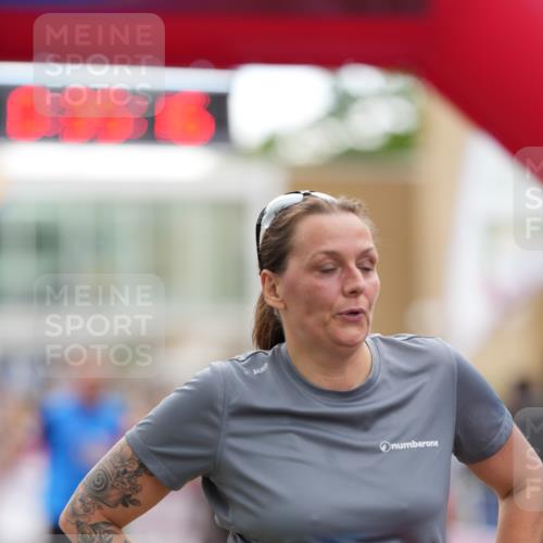 12.06.2026 - Holstenköstenlauf LAZAROV Photography http://msf.ph/oto/9739982 12.06.2026 18:05:14 Laufen 3352, 3353, 3409, 3616, 3867, 3871, 3896, 4539 meine-sportfotos.de