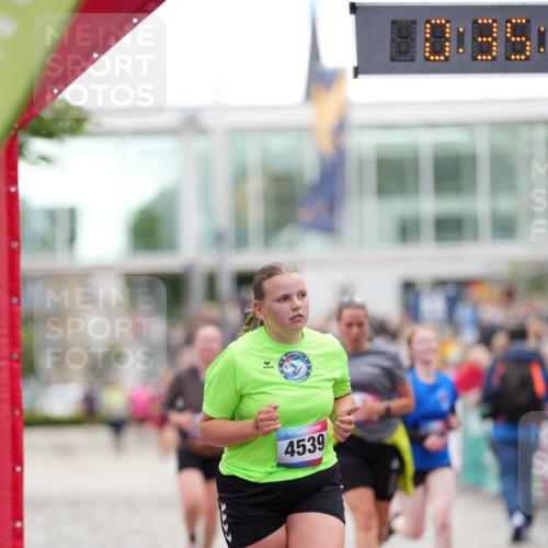 12.06.2026 - Holstenköstenlauf LAZAROV Photography http://msf.ph/oto/9739989 12.06.2026 18:05:09 Laufen 3409, 3616, 3867, 3871, 3872, 3896, 4539 meine-sportfotos.de