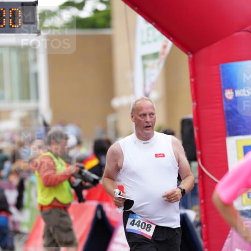 12.06.2026 - Holstenköstenlauf LAZAROV Photography http://msf.ph/oto/9740001 12.06.2026 18:04:58 Laufen 3874, 4337, 4408 meine-sportfotos.de