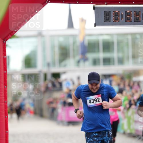 12.06.2026 - Holstenköstenlauf LAZAROV Photography http://msf.ph/oto/9740007 12.06.2026 18:04:50 Laufen 3408, 3410, 3425, 3426, 3427, 3735, 3943, 3944, 4328, 4337, 4392, 4654 meine-sportfotos.de