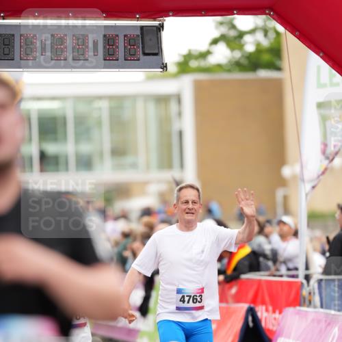 12.06.2026 - Holstenköstenlauf LAZAROV Photography http://msf.ph/oto/9740018 12.06.2026 18:04:33 Laufen 3721, 3788, 3883, 3916, 4119, 4278, 4450, 4553, 4717, 4757, 4763, 4764 meine-sportfotos.de