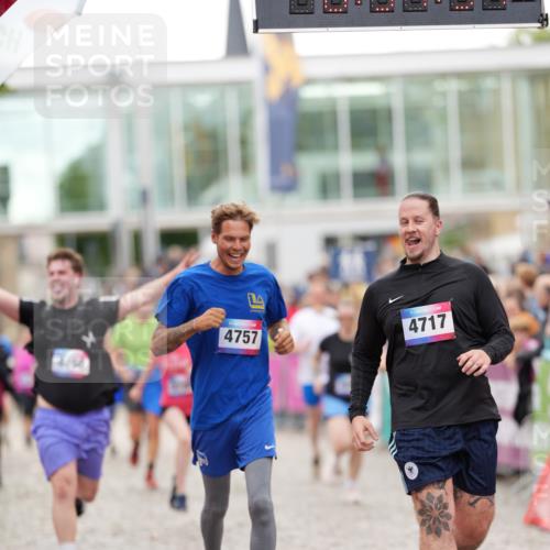 12.06.2026 - Holstenköstenlauf LAZAROV Photography http://msf.ph/oto/9740023 12.06.2026 18:04:29 Laufen 3788, 3808, 4116, 4119, 4450, 4553, 4717, 4757, 4764 meine-sportfotos.de
