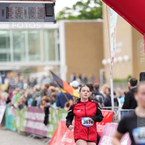 12.06.2026 - Holstenköstenlauf LAZAROV Photography http://msf.ph/oto/9740036 12.06.2026 18:04:17 Laufen 3535, 3674, 3706, 3707, 3722, 4642, 4845 meine-sportfotos.de