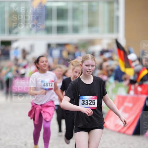 12.06.2026 - Holstenköstenlauf LAZAROV Photography http://msf.ph/oto/9740050 12.06.2026 18:04:07 Laufen 3325, 3361, 4049, 4102, 4104, 4451, 4758, 4872 meine-sportfotos.de
