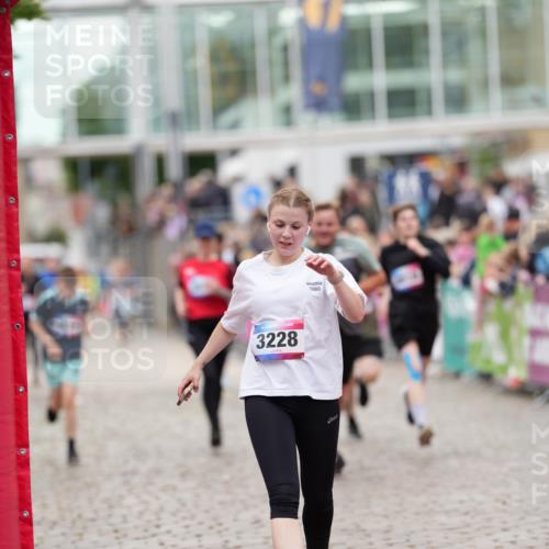 12.06.2026 - Holstenköstenlauf LAZAROV Photography http://msf.ph/oto/9740074 12.06.2026 18:03:32 Laufen 3155, 3228, 3675, 3864, 4349, 4618, 4619, 4653, 4724 meine-sportfotos.de