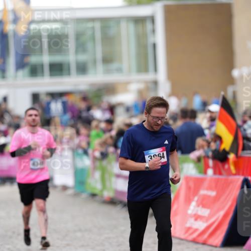 12.06.2026 - Holstenköstenlauf LAZAROV Photography http://msf.ph/oto/9740079 12.06.2026 18:03:29 Laufen 3155, 3228, 3273, 3369, 3864, 4057, 4349, 4605 meine-sportfotos.de