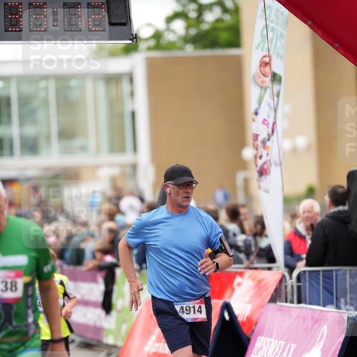 12.06.2026 - Holstenköstenlauf LAZAROV Photography http://msf.ph/oto/9740093 12.06.2026 18:03:10 Laufen 3710, 3738, 4137, 4687, 4901, 4914 meine-sportfotos.de