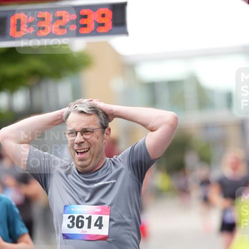 12.06.2026 - Holstenköstenlauf LAZAROV Photography http://msf.ph/oto/9740120 12.06.2026 18:02:37 Laufen 3548, 3611, 3612, 3614, 3631, 3655, 3720, 3868, 4274, 4393, 4394 meine-sportfotos.de