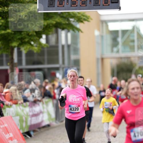 12.06.2026 - Holstenköstenlauf LAZAROV Photography http://msf.ph/oto/9740151 12.06.2026 18:02:08 Laufen 3821, 4003, 4015, 4262, 4273, 4296, 4297, 4303, 4304, 4320, 4701 meine-sportfotos.de