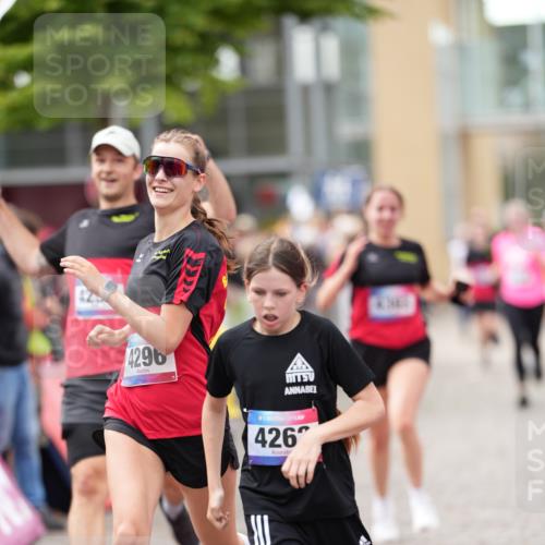 12.06.2026 - Holstenköstenlauf LAZAROV Photography http://msf.ph/oto/9740156 12.06.2026 18:02:04 Laufen 3821, 4003, 4262, 4296, 4297, 4303, 4502, 4701, 4735 meine-sportfotos.de