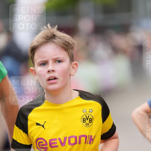 12.06.2026 - Holstenköstenlauf LAZAROV Photography http://msf.ph/oto/9740165 12.06.2026 18:01:53 Laufen 3381, 3529, 4002, 4623, 4873 meine-sportfotos.de