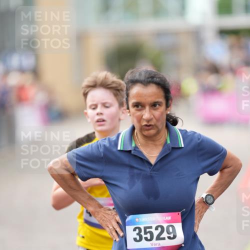 12.06.2026 - Holstenköstenlauf LAZAROV Photography http://msf.ph/oto/9740167 12.06.2026 18:01:51 Laufen 3381, 3529, 3813, 4623, 4873 meine-sportfotos.de