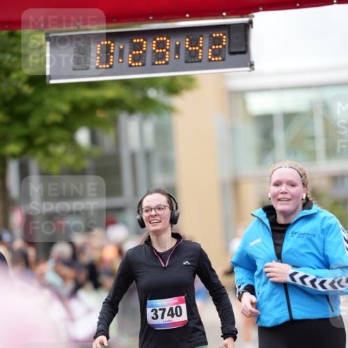 12.06.2026 - Holstenköstenlauf LAZAROV Photography http://msf.ph/oto/9740293 12.06.2026 17:59:40 Laufen 3033, 3128, 3137, 3551, 3602, 3740, 3816, 4286, 4479, 4489 meine-sportfotos.de