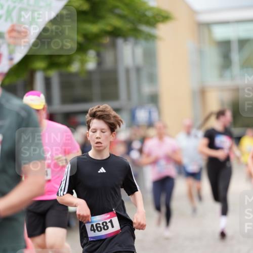 12.06.2026 - Holstenköstenlauf LAZAROV Photography http://msf.ph/oto/9740333 12.06.2026 17:59:05 Laufen 3012, 3068, 3389, 3486, 3565, 3644, 3714, 4052, 4317, 4334, 4667, 4668, 4681 meine-sportfotos.de
