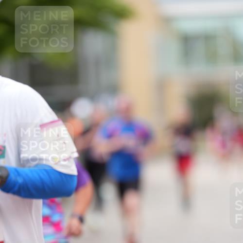 12.06.2026 - Holstenköstenlauf LAZAROV Photography http://msf.ph/oto/9740390 12.06.2026 17:58:15 Laufen 3161, 3687, 3844, 4474, 4784 meine-sportfotos.de