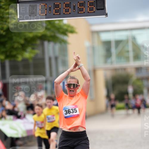 12.06.2026 - Holstenköstenlauf LAZAROV Photography http://msf.ph/oto/9740475 12.06.2026 17:56:54 Laufen 3484, 3635, 3679, 4012, 4014, 4559 meine-sportfotos.de