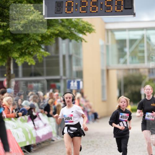 12.06.2026 - Holstenköstenlauf LAZAROV Photography http://msf.ph/oto/9740482 12.06.2026 17:56:48 Laufen 3484, 3679, 3742, 4559 meine-sportfotos.de