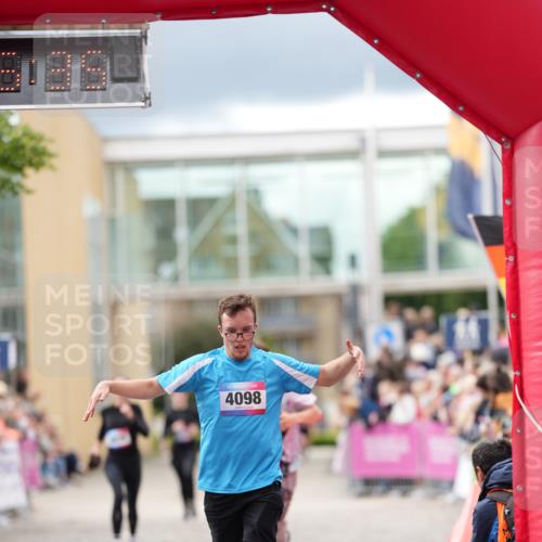 12.06.2026 - Holstenköstenlauf LAZAROV Photography http://msf.ph/oto/9740498 12.06.2026 17:56:33 Laufen 3156, 3794, 3812, 4098, 4263, 4409, 4464, 4506, 4839 meine-sportfotos.de