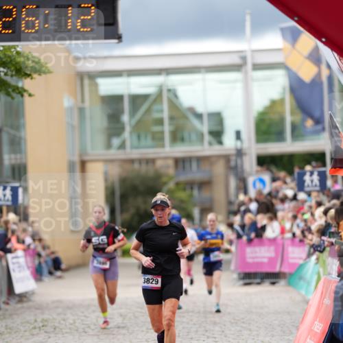 12.06.2026 - Holstenköstenlauf LAZAROV Photography http://msf.ph/oto/9740525 12.06.2026 17:56:10 Laufen 3829, 3895, 4454 meine-sportfotos.de