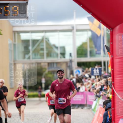 12.06.2026 - Holstenköstenlauf LAZAROV Photography http://msf.ph/oto/9740540 12.06.2026 17:55:57 Laufen 3013, 3198, 3964, 3985, 4231, 4232, 4277, 4287, 4780, 4853, 4863 meine-sportfotos.de