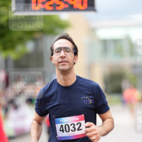 12.06.2026 - Holstenköstenlauf LAZAROV Photography http://msf.ph/oto/9740558 12.06.2026 17:55:38 Laufen 3048, 3258, 3403, 3604, 3982, 3990, 4032, 4290 meine-sportfotos.de